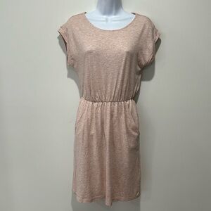 Pink pocket dress